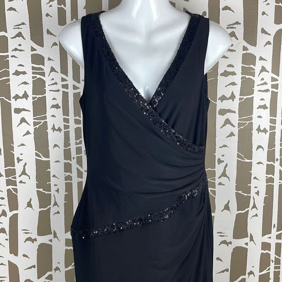Chaps Evening Black Asymmetrical Sequin Accent Long Evening Gown sz 6 - Picture 5 of 9